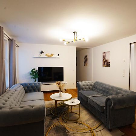 Prestige Apartments - Urban Lofts Ройтлинген Екстериор снимка