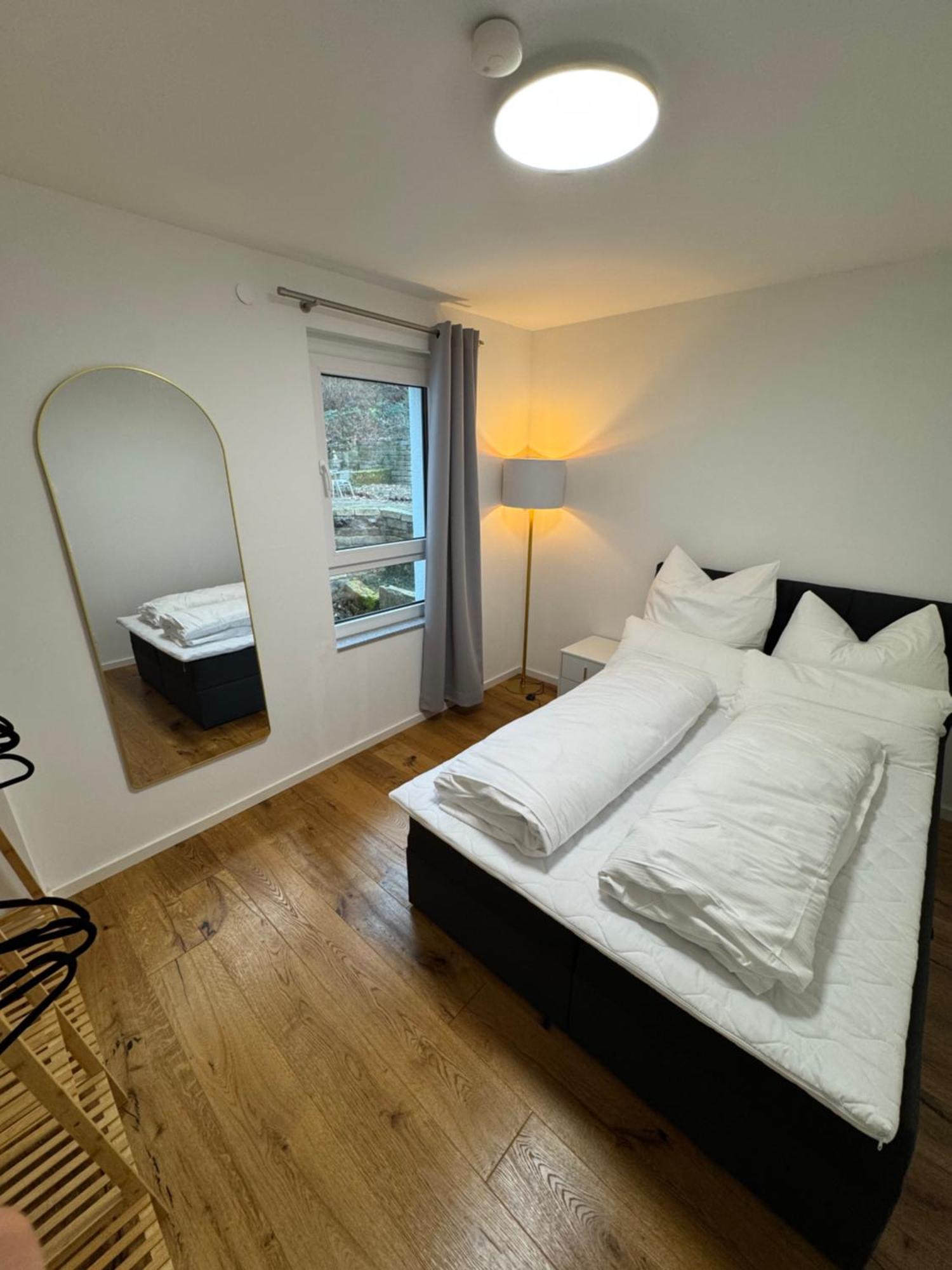 Prestige Apartments - Urban Lofts Ройтлинген Екстериор снимка