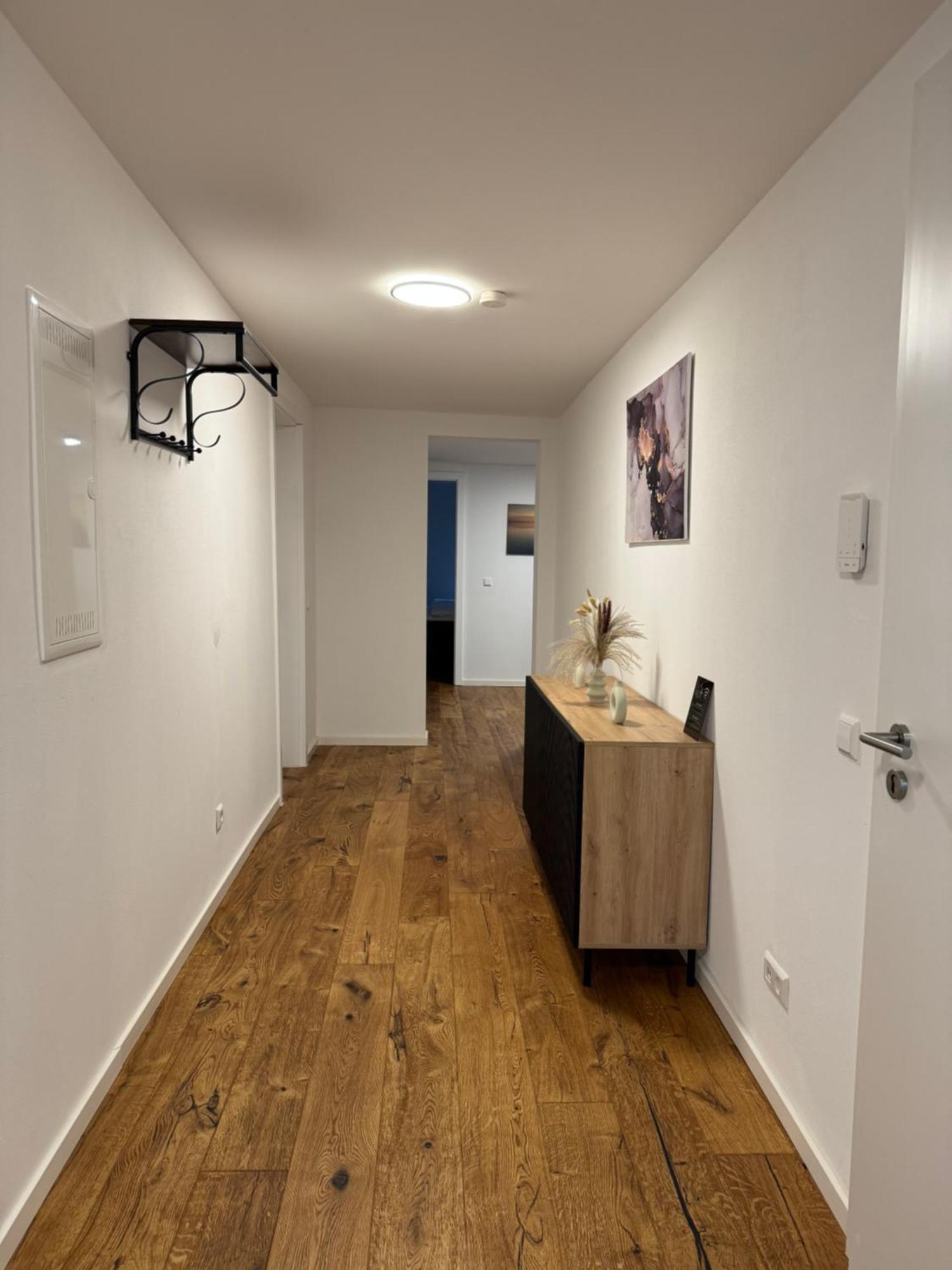 Prestige Apartments - Urban Lofts Ройтлинген Екстериор снимка