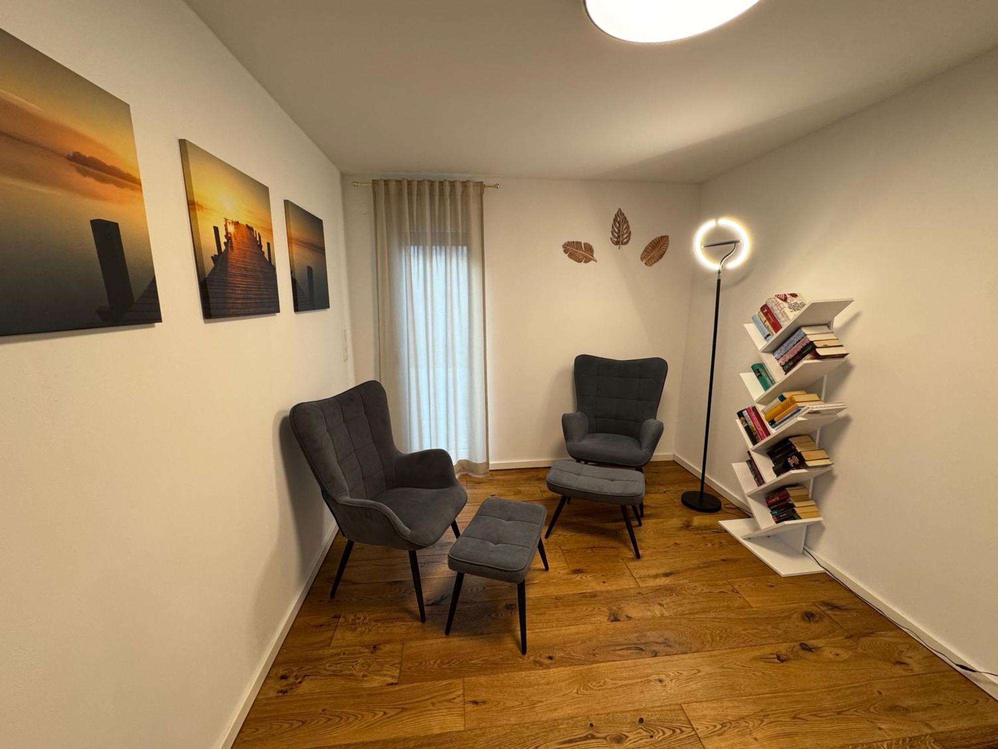 Prestige Apartments - Urban Lofts Ройтлинген Екстериор снимка