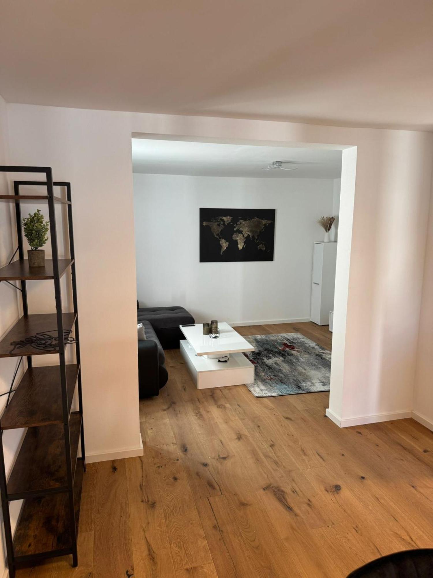Prestige Apartments - Urban Lofts Ройтлинген Стая снимка