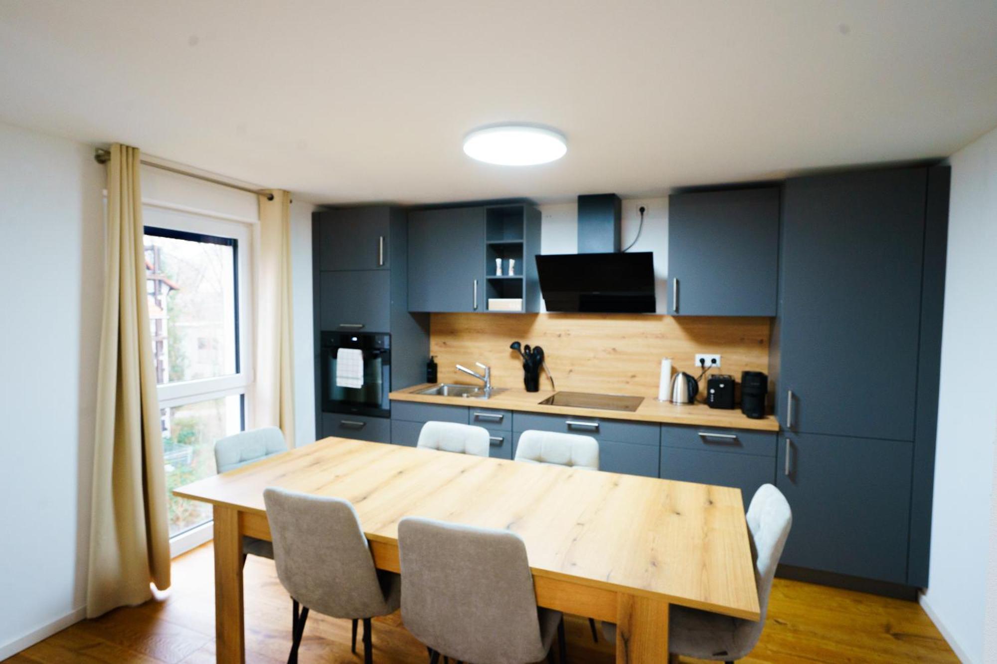 Prestige Apartments - Urban Lofts Ройтлинген Екстериор снимка