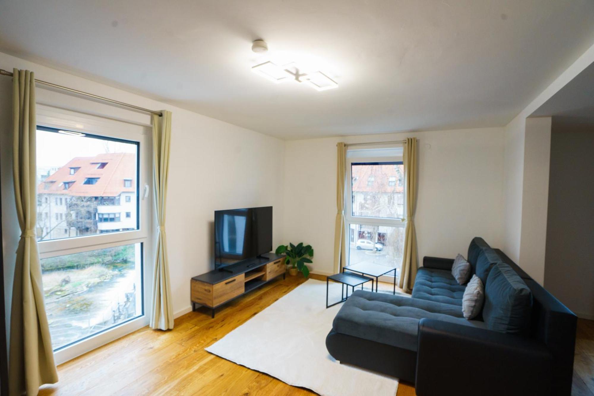 Prestige Apartments - Urban Lofts Ройтлинген Екстериор снимка